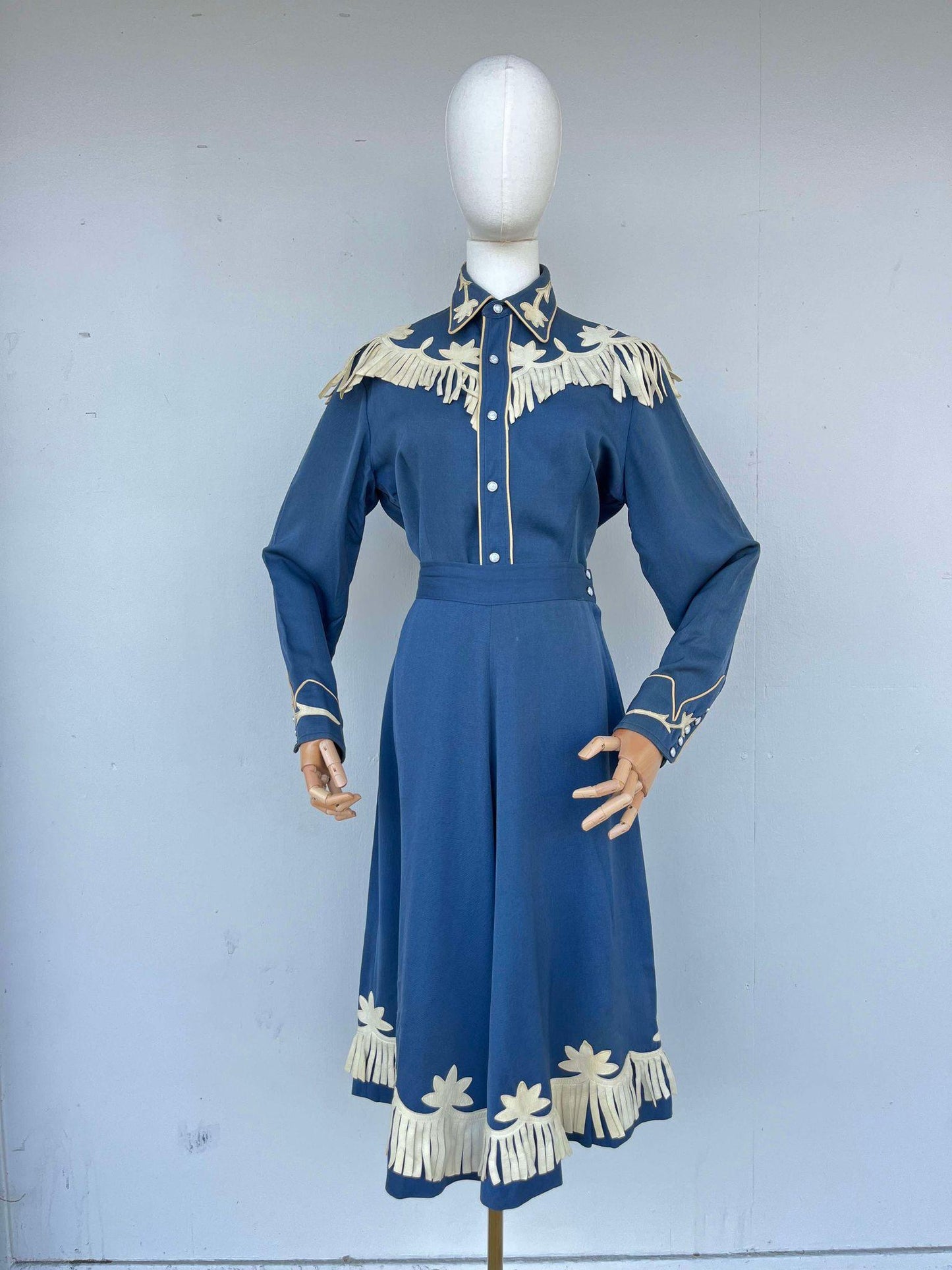 Rare Find 1940s Blue & White Fringe Gab Western Suit- M