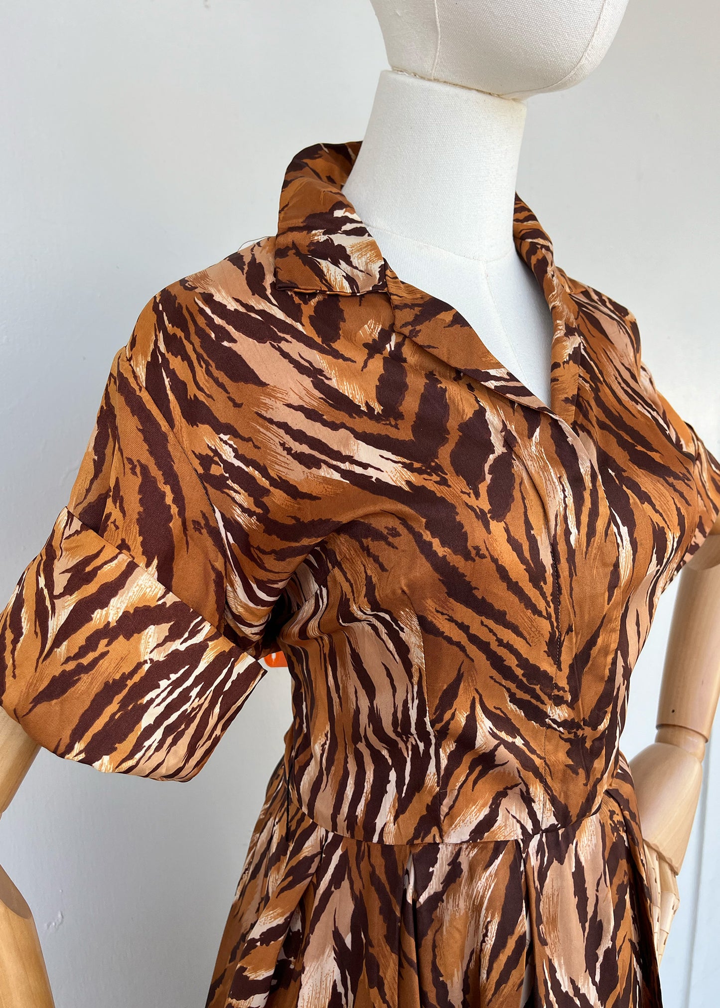 1950s 1960s Wild Print Tiger Dress- S/M